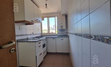 Departamento en Alquiler en Villa Ballester 2 ambientes Céntrico