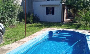 Casa en venta - 2 Dormitorios 1 Baño - 86Mts2 - Villa Parque Sicardi