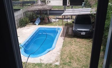 Casa en venta - 2 Dormitorios 1 Baño - 86Mts2 - Villa Parque Sicardi