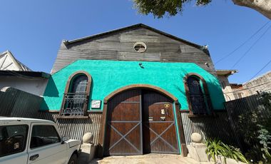 Venta encantadora casa/galpon con pileta