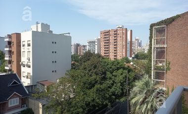 2 amb Amplio- Zona céntrica de Villa Ballester.