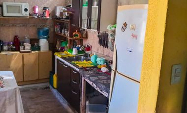 PH en venta - 3 Dormitorios 2 Baños - Paso del Rey