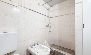 PH 3 amb.   dep. con balcón terraza al frente y terraza propia. Zona Aldrey.