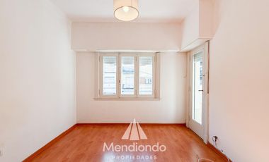 PH 3 amb.   dep. con balcón terraza al frente y terraza propia. Zona Aldrey.