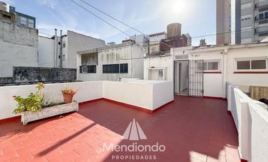 PH 3 amb.   dep. con balcón terraza al frente y terraza propia. Zona Aldrey.