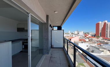 Semipiso de tres ambientes a estrenar en Venta en Wilde