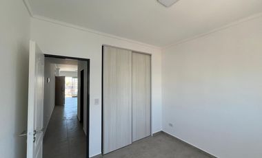 Semipiso de tres ambientes a estrenar en Venta en Wilde