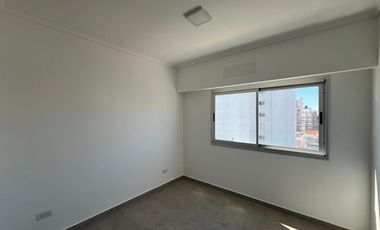 Semipiso de tres ambientes a estrenar en Venta en Wilde