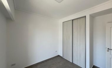 Semipiso de tres ambientes a estrenar en Venta en Wilde