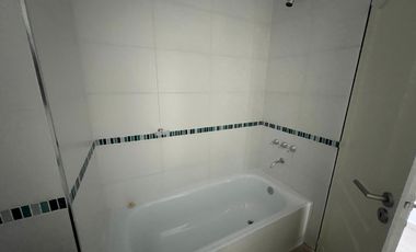 Semipiso de tres ambientes a estrenar en Venta en Wilde