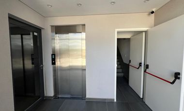 Semipiso de tres ambientes a estrenar en Venta en Wilde