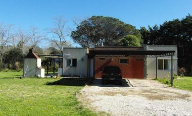 Hermosa casa con Gran Terreno en Madariaga