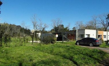 Hermosa casa con Gran Terreno en Madariaga