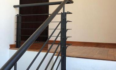 Casa en alquiler - 4 Dormitorios 6 Baños - Cocheras - 1.224Mts2 - Godoy Cruz