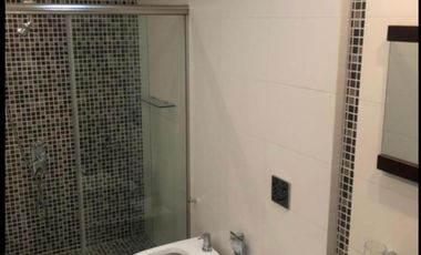 Casa en alquiler - 4 Dormitorios 6 Baños - Cocheras - 1.224Mts2 - Godoy Cruz