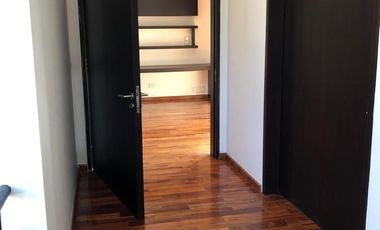 Casa en alquiler - 4 Dormitorios 6 Baños - Cocheras - 1.224Mts2 - Godoy Cruz