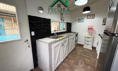 Triplex - Barrio Jardines de Escobar - Olazabal 390