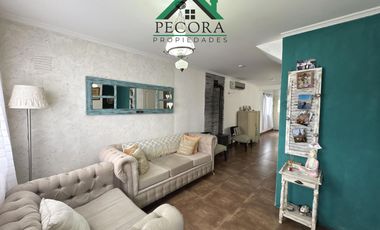 Triplex - Barrio Jardines de Escobar - Olazabal 390