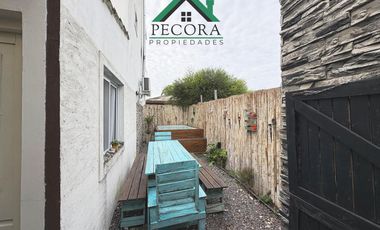 Triplex - Barrio Jardines de Escobar - Olazabal 390