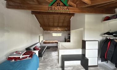 Triplex - Barrio Jardines de Escobar - Olazabal 390