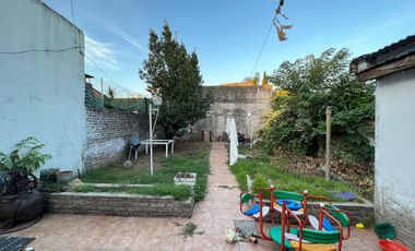 Arredondo 3900, Wilde ¡Casa en venta!