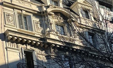 Señorial Piso de 157m² en Plaza San Martín – Arenales y Esmeralda