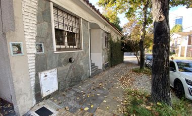 Venta - Casa 7 amb. c/Garage 3 autos - Bo. Vte López