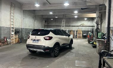 Depósito de 200m2 en VENTA - Barracas