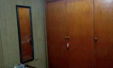 Casa de 3 ambientes mas local en esquina en Comandante Nicanor Otamendi