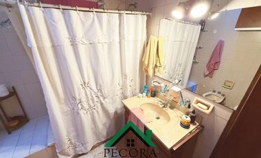 APTA CREDITO Departamento - 4 ambientes - Spadaccini Nº943 - Belen de Escobar