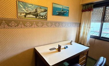 Departamento en venta - 3 Dormitorios 2 Baños - Lanús