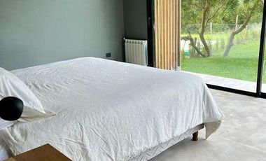 Casa en venta - 4 Dormitorios 3 Baños - 1.400Mts2 - Pinamar