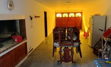 Casa en Las Grutas excelente ubicación a 100 mts de la cuarta bajada