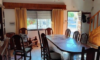 Casa en Las Grutas excelente ubicación a 100 mts de la cuarta bajada