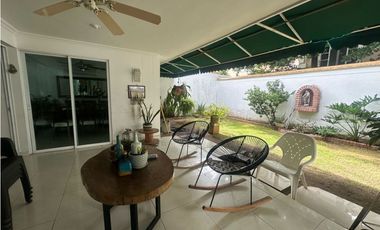 CASA CONJUNTO DE DOS NIVELES EN VENTA SECTOR BUENAVISTA