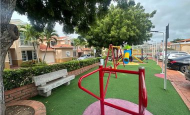 CASA CONJUNTO DE DOS NIVELES EN VENTA SECTOR BUENAVISTA