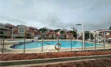 CASA CONJUNTO DE DOS NIVELES EN VENTA SECTOR BUENAVISTA