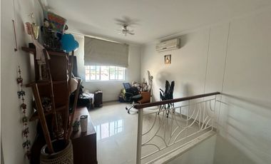 CASA CONJUNTO DE DOS NIVELES EN VENTA SECTOR BUENAVISTA