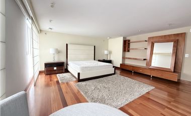 Chico Alto Exclusiva Casa Super Amplia con Terraza