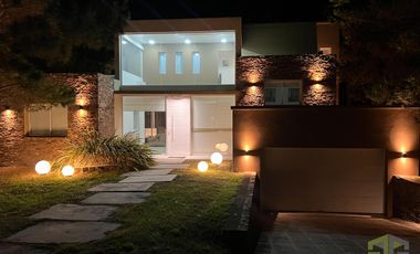 CASA EN ALQUILER COSTA ESMERALDA, RECIDENCIAL I