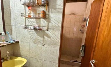 Casa en venta - 2 Dormitorios 1 Baño - La Peregrina