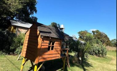 Casa en venta - 2 Dormitorios 1 Baño - La Peregrina