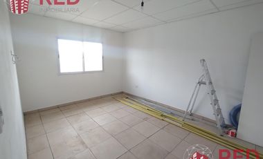 Vende Casa a estrenar 3 dormitorios en Barrio Reggio I Fernandez Oro