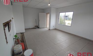 Vende Casa a estrenar 3 dormitorios en Barrio Reggio I Fernandez Oro