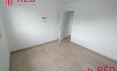 Vende Casa a estrenar 3 dormitorios en Barrio Reggio I Fernandez Oro