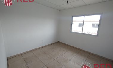Vende Casa a estrenar 3 dormitorios en Barrio Reggio I Fernandez Oro