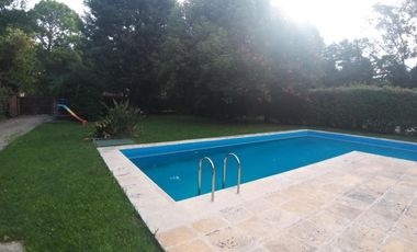 Casa en venta  - 2 Dormitorios 2 Baños - 750Mts2 - Berazategui