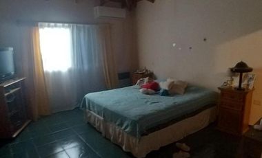 Casa en venta  - 2 Dormitorios 2 Baños - 750Mts2 - Berazategui