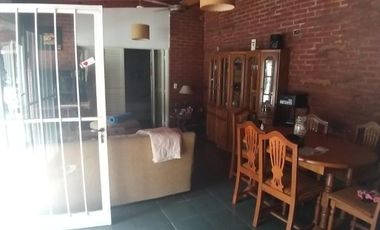 Casa en venta  - 2 Dormitorios 2 Baños - 750Mts2 - Berazategui