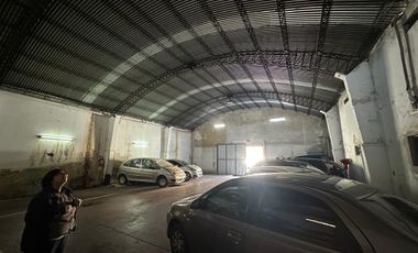 Deposito en venta - 335 m2 - Sarandi.